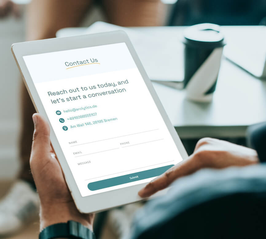 Custom contact form with email integration created using WordPress and Elementor for a tech startup by UrosWeb.